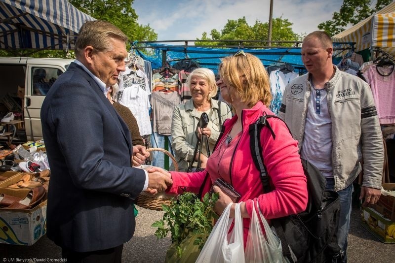 Tadeusz Truskolaski spotkał się z mieszkańcami na rynkach miejskich (zdjęcia)