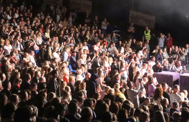 Tłumy widzów bawiły podczas koncertów na Dniu Energetyka w Kozienicach. Więcej zobacz na kolejnych slajdach >>>