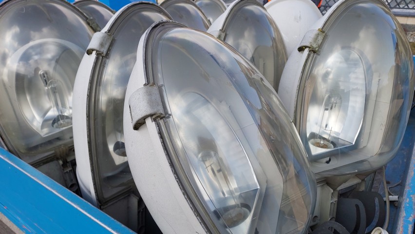 Wymieniają oświetlenie uliczne w gminie Opatów. Będzie 1600 nowych lamp
