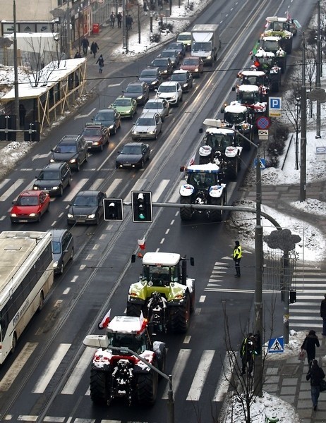 Protest rolników w Szczecinie - na ulicach 100 traktorów