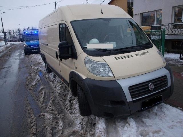 Kierowca fiata ducato potrącił kobietę na pasach w Lubiczu