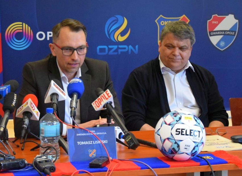 Tomasz Lisiński (na zdjęciu z lewej) zapewnia, że mimo braku...