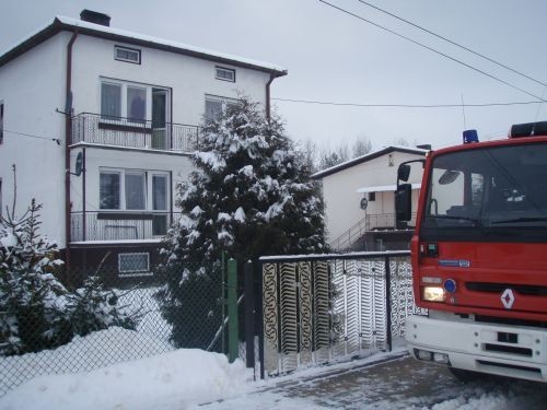 Podczas strażackiej interwencji przy ulicy Turystycznej w Starachowicach.