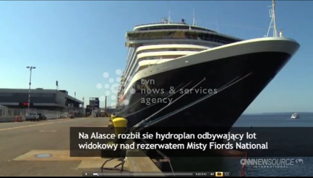 Alaska, USA. Na Alasce rozbił się hydroplan odbywający lot widokowy nad rezerwatem Misty Fiords National Monument. Nikt nie przeżył katastrofy - w wypadku zginęło dziewięć osób. Turyści, którzy znajdowali się na pokładzie samolotu, odbywali rejs wycieczkowcem "Westerdam" oczekującym na nich w porcie w Ketchikan.Hydroplan rozbił się o granitową skałę nad jeziorem Ella, na południowym-wschodzie Alaski. Wrak maszyny znajduje się w trudno dostępnym terenie, 243 metry nad poziomem jeziora.Akcję ratowniczą utrudnia silny wiatr oraz padający deszcz.