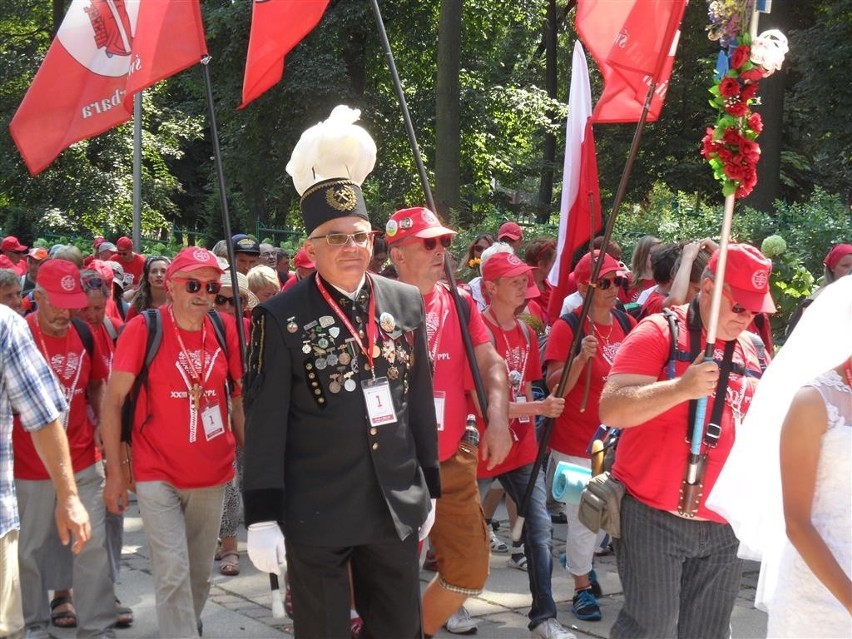 Pielgrzymka Legnicka weszła na Jasną Górę