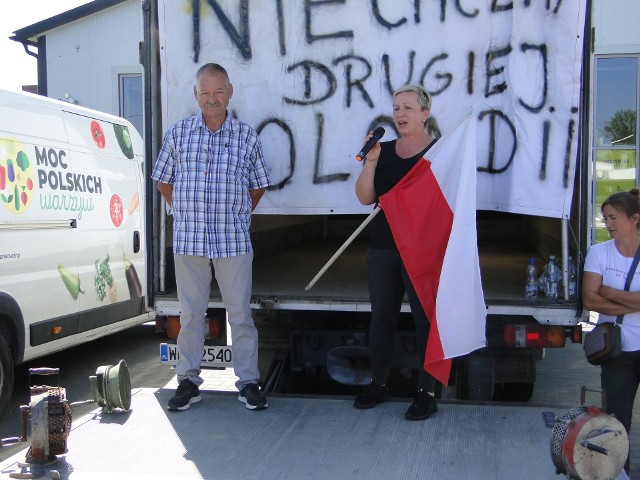 Swoje postulaty na proteście w Potworowie wygłaszali m.in. Mirosław Łuska i Alina Nożyńska.