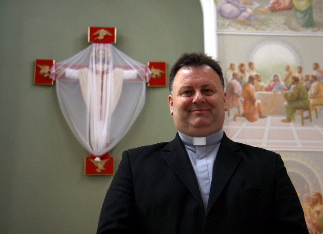 Ks. Bogdan Zagórski jest proboszczem parafii św. Jana Kantego.
