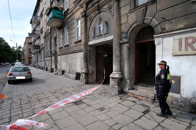 Pożar na Łazarzu. Ewakuowano 60 osób