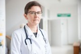 Prof. Joanna Zajkowska: U niektórych koronawirus niesie za sobą burzę immunologiczną. Nie jesteśmy w stanie jej wyhamować