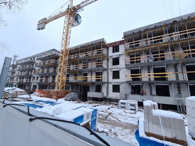Nowe Torpo - tak będzie nazywało się osiedle, którego głównym wykonawcą jest PRES Grupa Deweloperska. Tak obecnie wygląda budowa przy ul. Żwirki i Wigury.