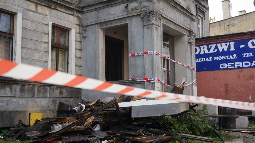 Pożar w Zabrzu wybuchł w kamienicy przy ul. Bytomskiej