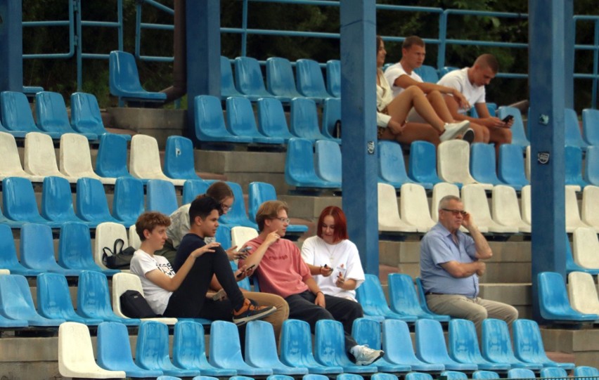 Siedem bramek w sparingu w Nowinach. Broń Radom wygrała z GKS Zio-Max Nowiny 5:2. Zobaczcie zdjęcia z tego spotkania