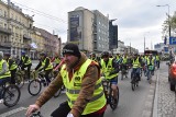 16 Zagłębiowska Masa Krytyczna. Ponad pięć tysięcy rowerzystów wystartowało z placu Powstańców Styczniowych w Sosnowcu