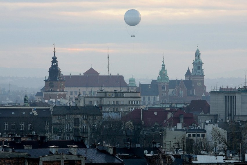 Czy nad Krakowem znów będzie latał balon? Zobacz archiwalne zdjęcia [GALERIA]