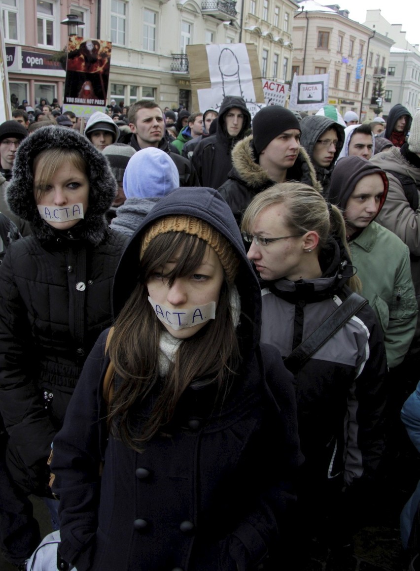 Protest przeciwko ACTA w Lublinie (ZDJĘCIA, WIDEO)