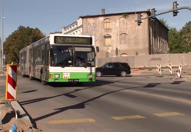 Organizacja ruchu zmieni się od środy na odcinku od wiaduktu Dąbrowskiego do skrzyżowania z ul. Częstochowską i w obrębie ul. Malmeda.