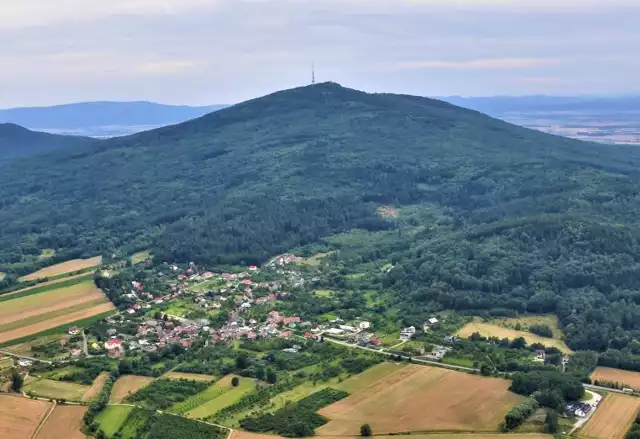 Wianki Dolnośląskie 2022 odbędą się na Rynku w Sobótce w najbliższy weekend (17-19 czerwca).