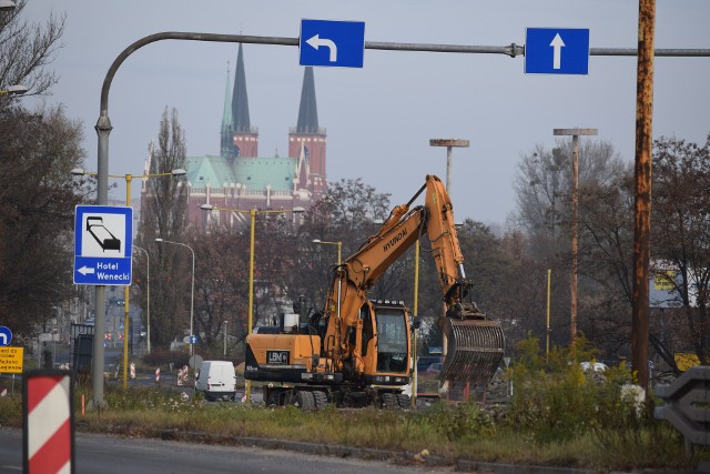 Remont DK91 w Częstochowie ruszył na dobre po długiej przerwie. Co robią obecnie drogowcy?