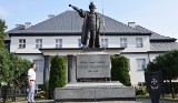 Szkoły w powiecie włoszczowskim zmieniły się nie do poznania po termomodernizacji. Zobaczcie, jak pięknie wyglądają