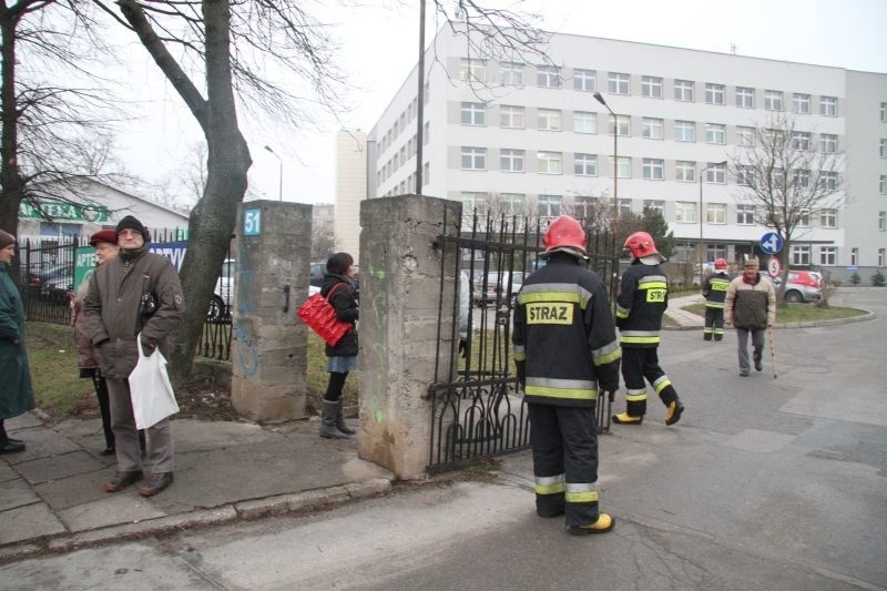 Alarm bombowy w Poliklinice w Kielcach