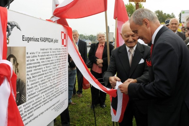 Eugeniusz Kasprzak patronem ronda przy ul. Chemicznej