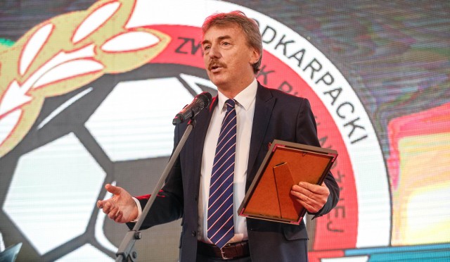 24.02.2017 lancut gala finalowa xv podkarpacka nike 2016 podkarpacki zpn hotel lancut nz zbigniew boniek fot krzysztof kapica