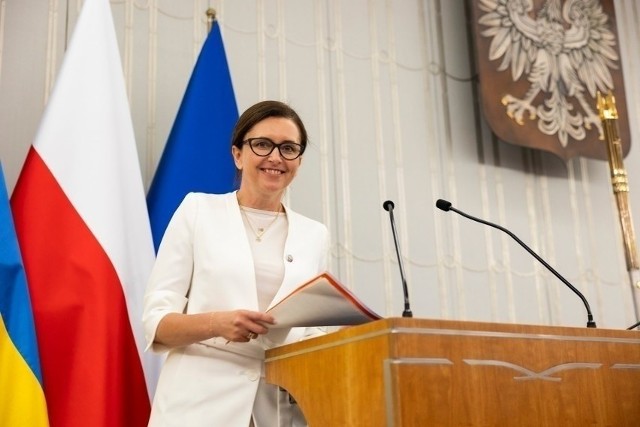Senator Ewa Gawęda