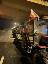 21 lutego, kolejny dzień protestu rolników w Lubuskim. Blokady dróg, utrudnienia, najważniejsze informacje | NA ŻYWO