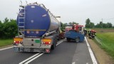 Zderzenie ciężarówki i traktora w Pęchowie. Ranna jedna osoba 