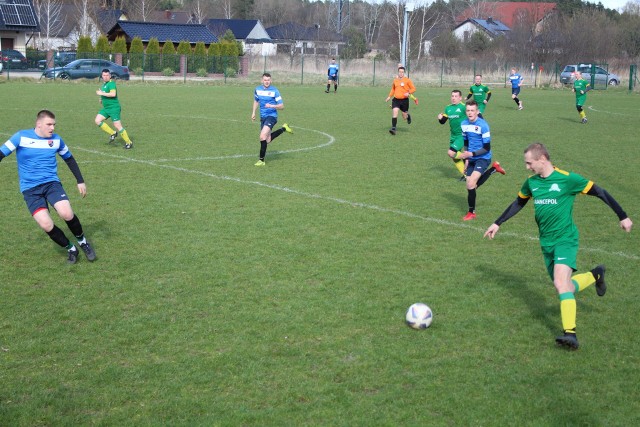 Piłkarze Chynowianki Zielona Góra pokonali Pogoń Wschowa 3:0.