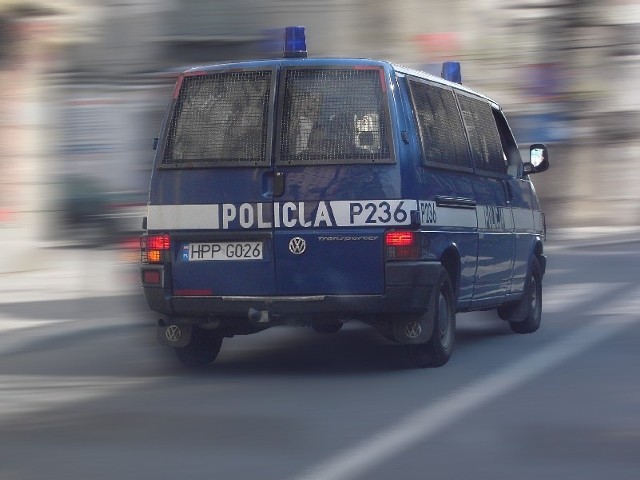 Policjanci zatrzymali włamywaczy. Jeden z nich miał na koncie włamania do altan działkowych