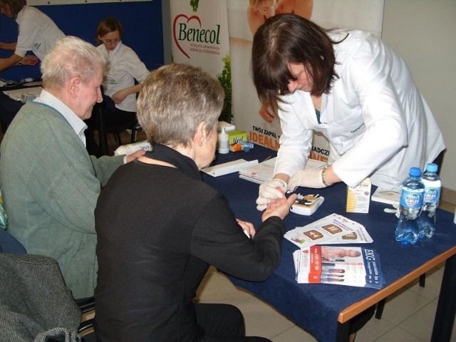 Darmowe badanie cholesterolu i EKG będzie można wykonać w niedzielę w Centrum Handlowym przy ulicy Mireckiego.