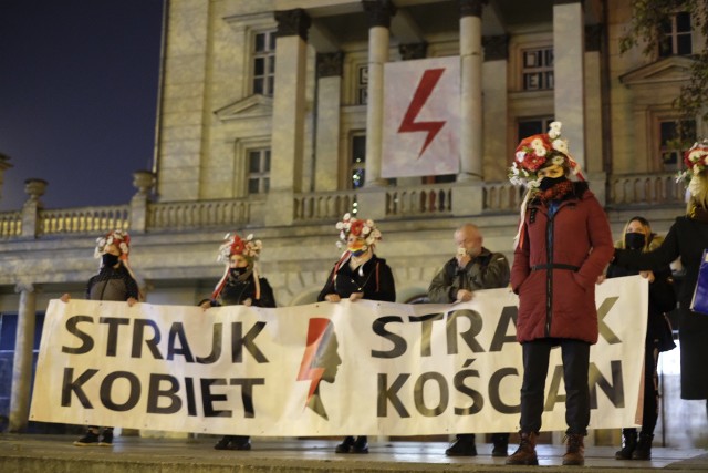 W sobotę, 5 grudnia na placu Wolności odbył się kolejny protest w ramach Strajku Kobiet.