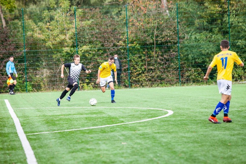 Centralna Liga Juniorów U-17. Efektowe zwycięstwo Hutnika Kraków na własnym boisku z Motorem Lublin [ZDJĘCIA I FILMIK]