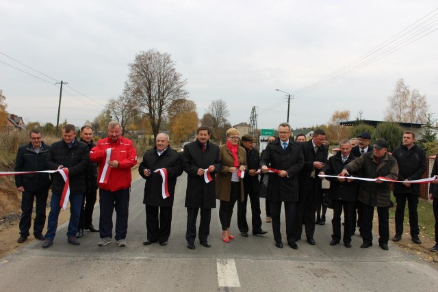 Gmina Przyłęk. Zakończona przebudowa drogi powiatowej  4528W Zwoleń – Baryczka