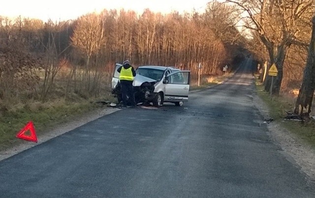 Poważny wypadek w Zagórzycy. Cztery osoby w szpitalu.