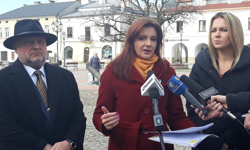 Joanna Frydrych, posłanka PO z Krosna: PiS nie poparł ważnych dla regionu inwestycji komunikacyjnych. Poprawki do budżetu zostały odrzucone