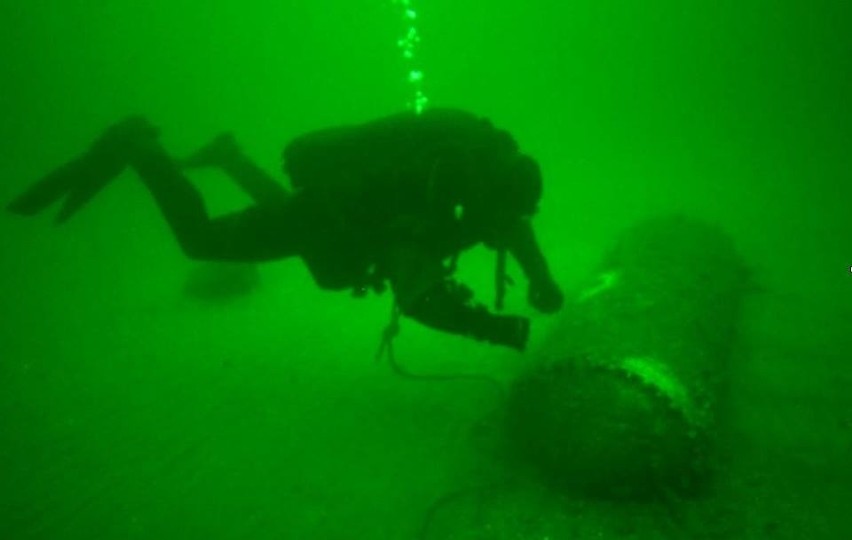 Drugi dzień detonacji min w gdyńskim porcie [ZDJĘCIA, WIDEO]