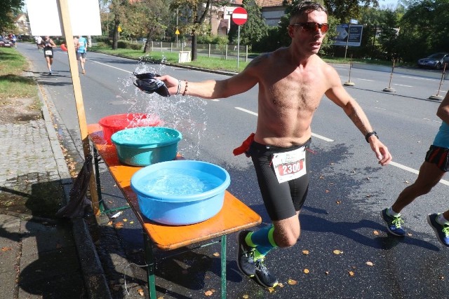 Ponad 3,2 tys. osób wzięło udział w niedzielnym (15 września) maratonie we Wrocławiu.