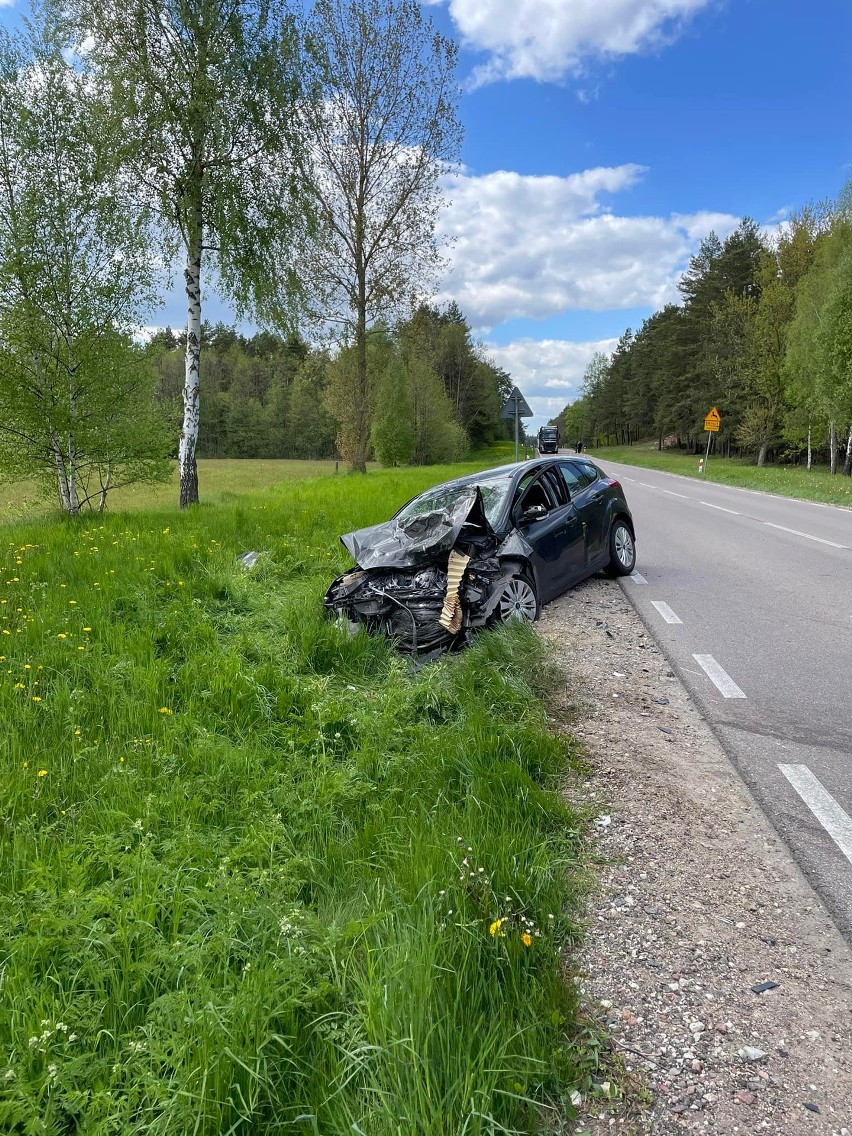 Kozince. Wypadek na DK 65. Na miejscu pojawił się helikopter [ZDJĘCIA]