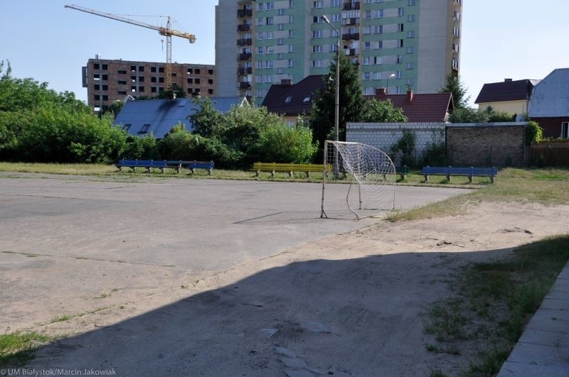 Rekreacyjny Antoniuk: Powstaną nowe boiska, siłownia i bieżnie przy szkołach (zdjęcia)