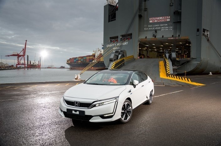 Honda Clarity Fuel Cell...