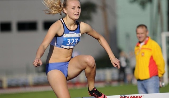 Natalia Wosztyl zdobyła brązowy medal w biegu na 400 metrów przez płotki.