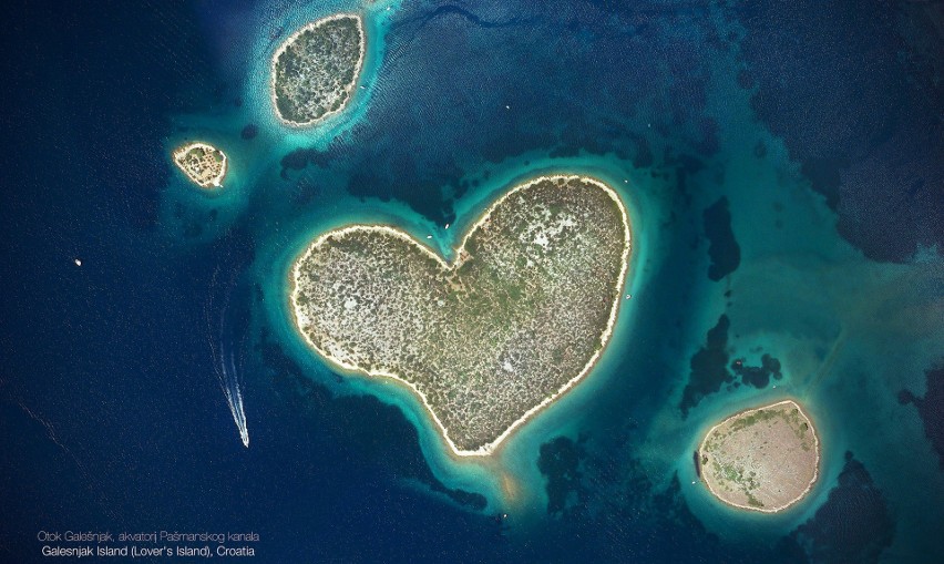 To jedyna na świecie wyspa w kształcie niemal idealnego...