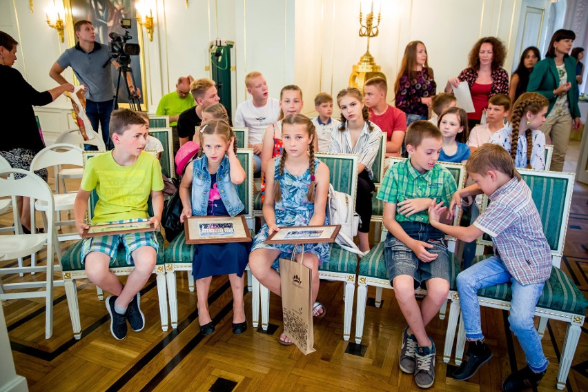 Czterdzieścioro dzieci z Białorusi spędza w Białymstoku...