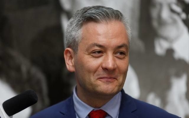 Robert Biedroń prezydentem Słupska jest od jesieni 2014 roku. Wcześniej, przez jedną kadencję, był posłem najpierw Ruchu Palikota, a potem Twojego Ruchu.