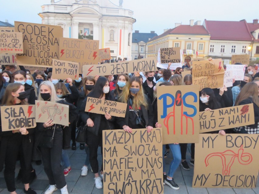 Protest kobiet w Wadowicach, 28 października 2020r.