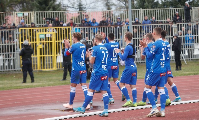 Lech Poznań swoje spotkanie w ramach 1/8 finału Totolotek Pucharu Polski rozegra w środę, 4 grudnia o godzinie 12.15. Transmisje ze spotkania Stal Stalowa Wola - Lech Poznań przeprowadzi telewizja Polsat Sport.