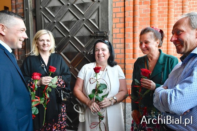 Ponad 50 par przybyło do archikatedry na świętowanie rocznic ślubu i odnowienie przyrzeczeń małżeńskich