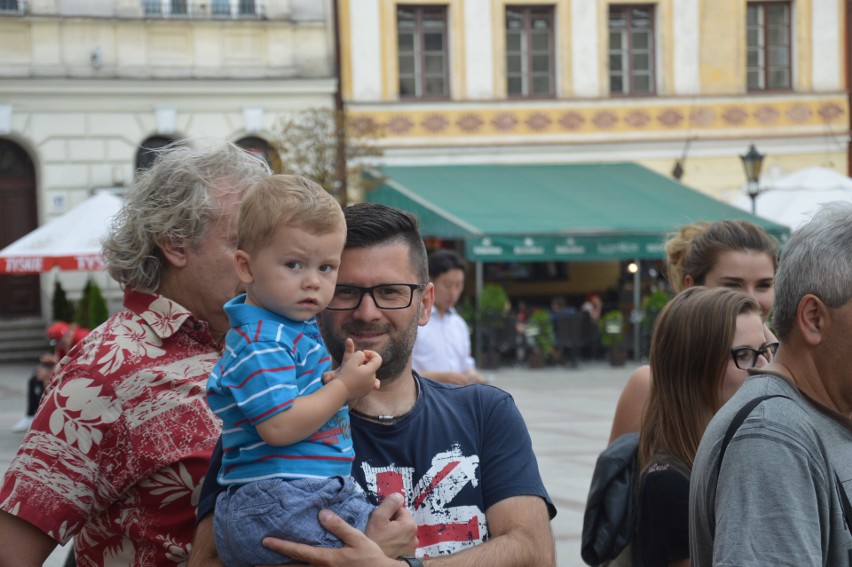 Tarnów. Pół miasta chciało mieć selfie z Mr Tartuffo (ZDJĘCIA)